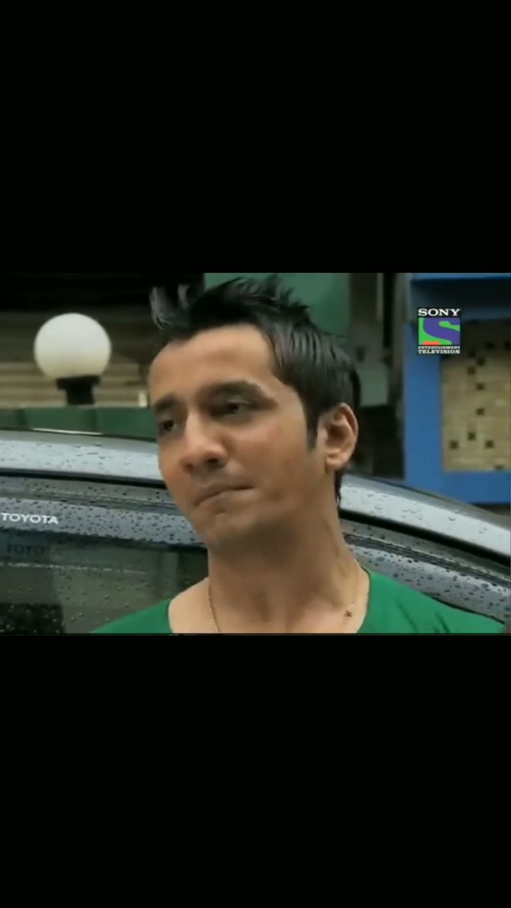 Hum log Chodu CID se hain. Hum log bina baat ke choot mein ungli karte hain. Hum log wo saara machine se hoke aa rahe hain jahan par tumne gaand kaati hai us aadmi ki.