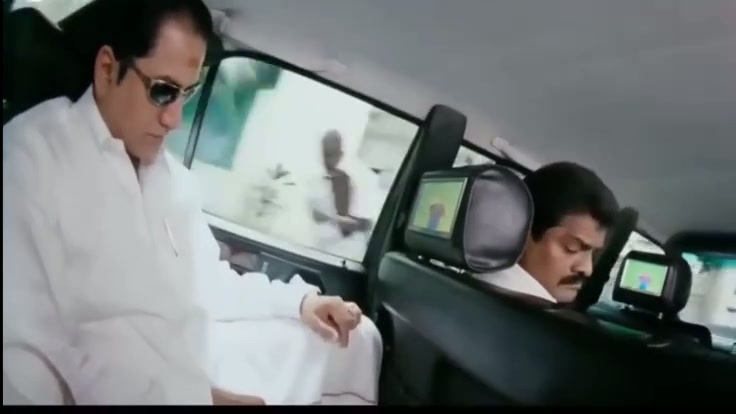 Ye tola aadmi hai. Hum iski baat par bharosa nahi kar sakte.