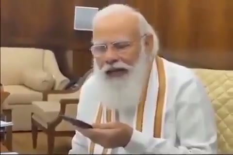 Aap log, aap log rona band karke jiye. Mere tak aawaaz aa rahi hai.