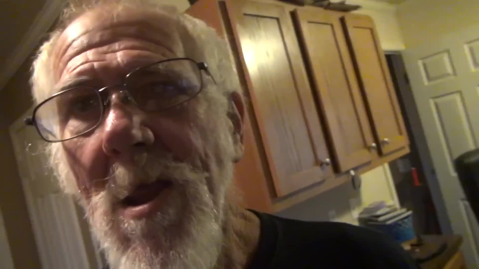 Oh hell no! We're flying to Philadelphia! Oh hell no! Oh hell no! No! Michael, no!