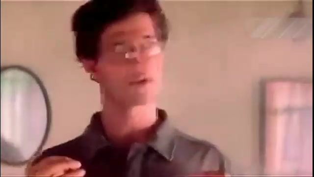 Maa, mujhe kuch nahi dikhayi de raha maa.