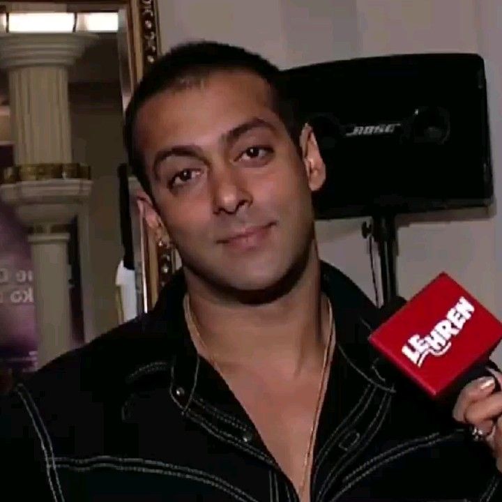 Salman Khan smug staring reaction